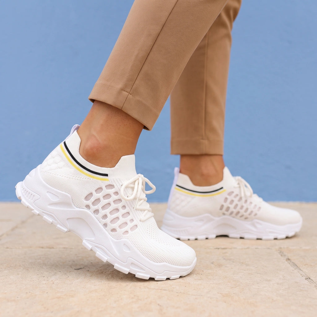 Isabel Wide Toe Arch Support Walking Sneakers - White