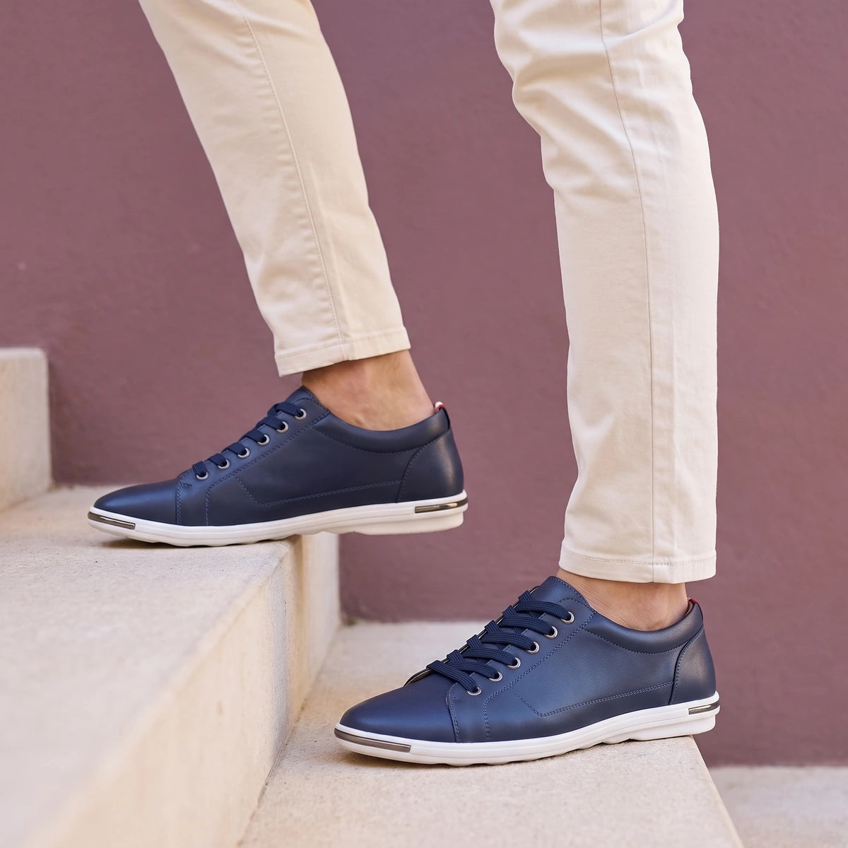 Jake Leather Smart Casual Low Top Sneakers - Blue