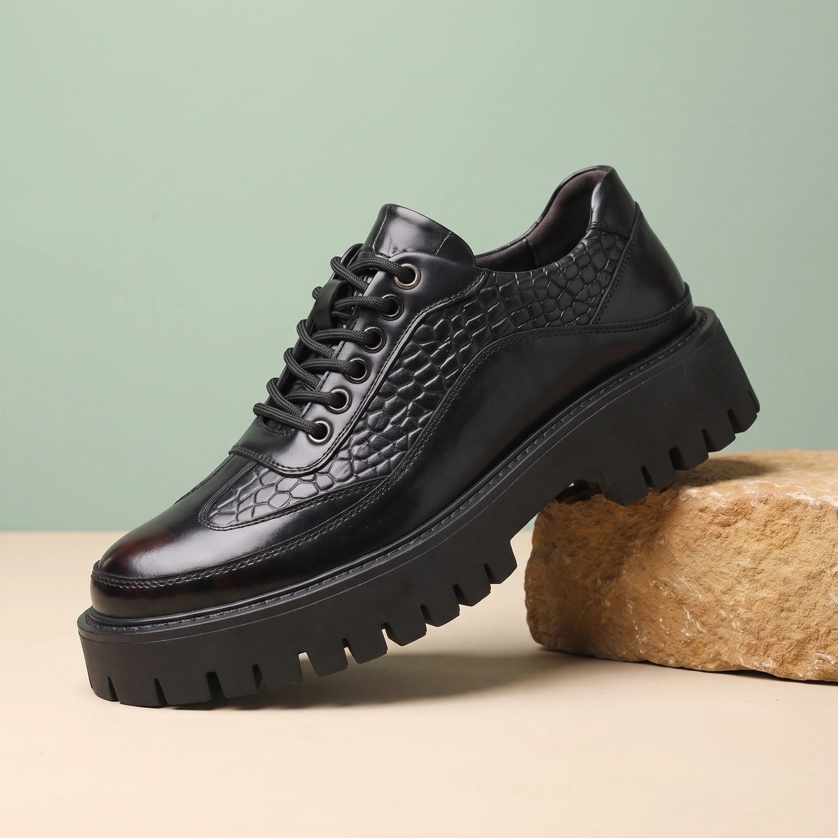 Leon Croc Embossed Lug Sole Derby Shoes - Black