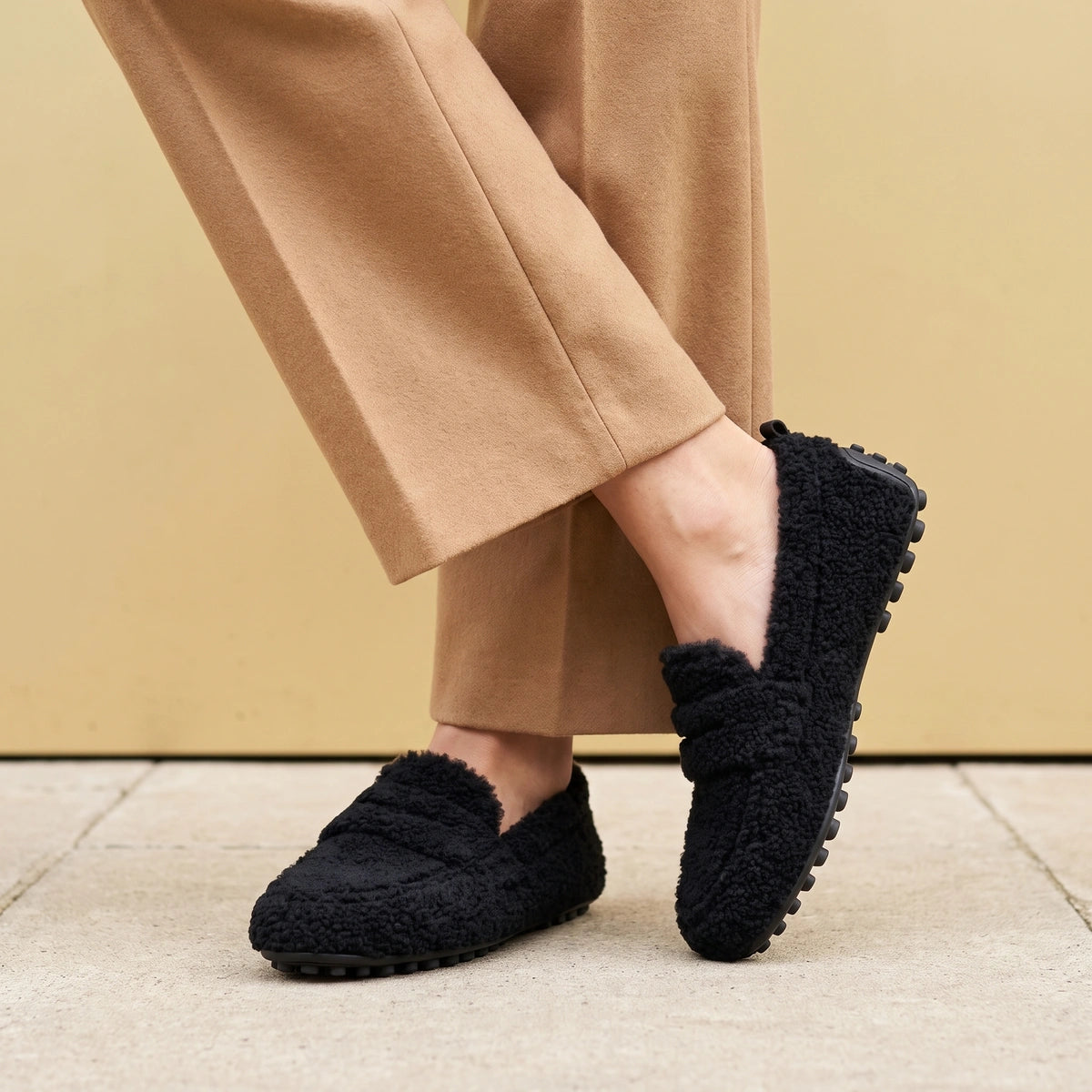 Wendy Plush Teddy Penny Loafers - Black